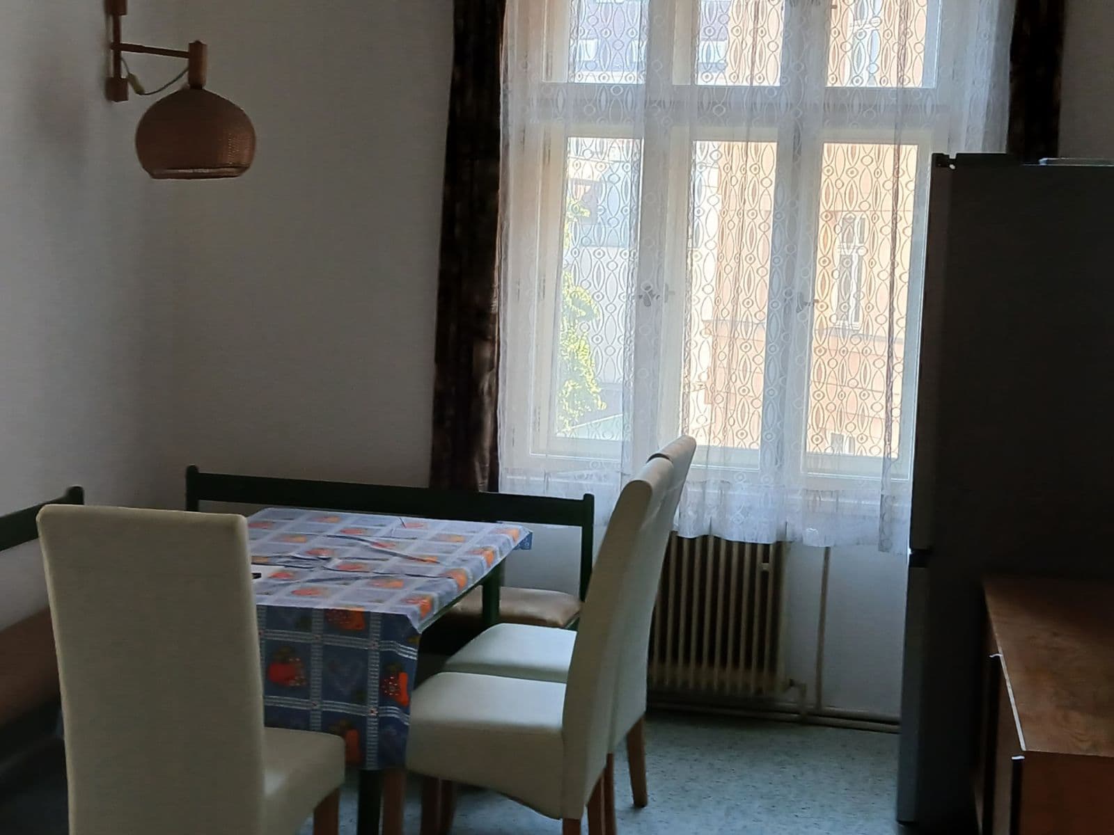Prenájom bytu 2-izbový 100 m², Slezská, Praha, Praha Prenájom bytu 2-izbový 100 m², Slezská, Praha, Praha