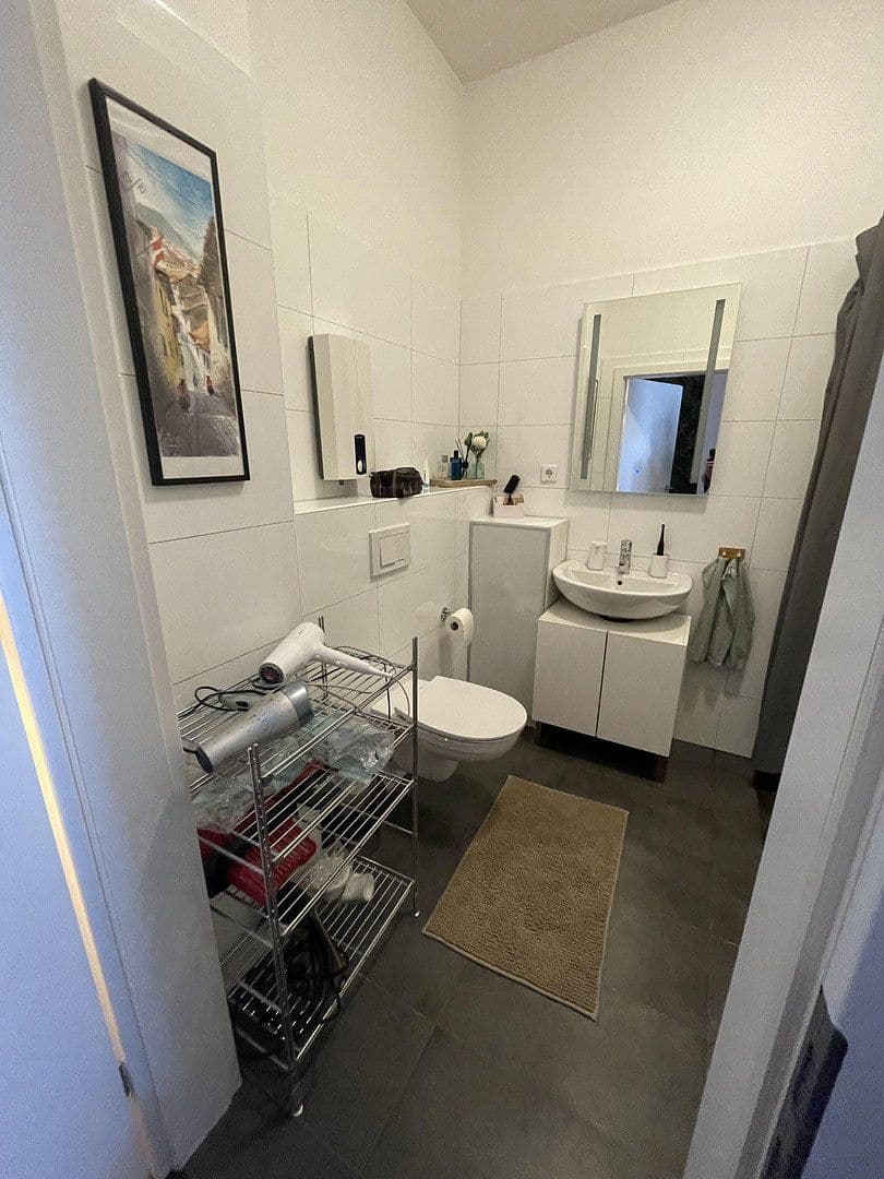 Prenájom bytu 2-izbový 63 m², Almastr. 11, Essen, Severné Porýnie - Westfálsko Prenájom bytu 2-izbový 63 m², Almastr. 11, Essen, Severné Porýnie - Westfálsko