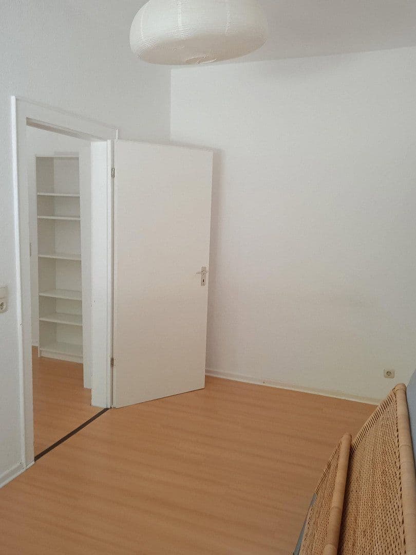 Prenájom bytu 3-izbový 58 m², Hohenzollernstr.5, Duissern, Severné Porýnie - Westfálsko Prenájom bytu 3-izbový 58 m², Hohenzollernstr.5, Duissern, Severné Porýnie - Westfálsko