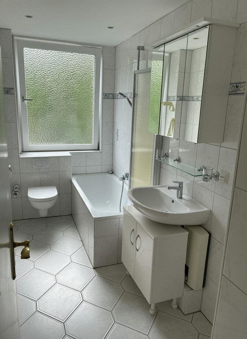 Predaj bytu 3-izbový 74 m², Hannover, Dolné Sasko Predaj bytu 3-izbový 74 m², Hannover, Dolné Sasko