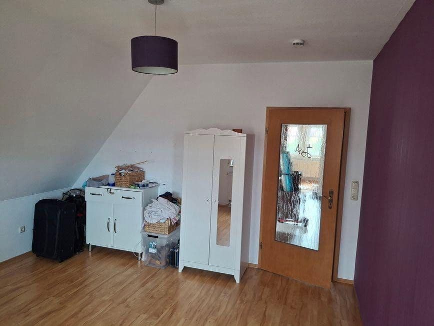 Prenájom bytu 2-izbový 70 m², Ipsheim, Bavorsko Prenájom bytu 2-izbový 70 m², Ipsheim, Bavorsko