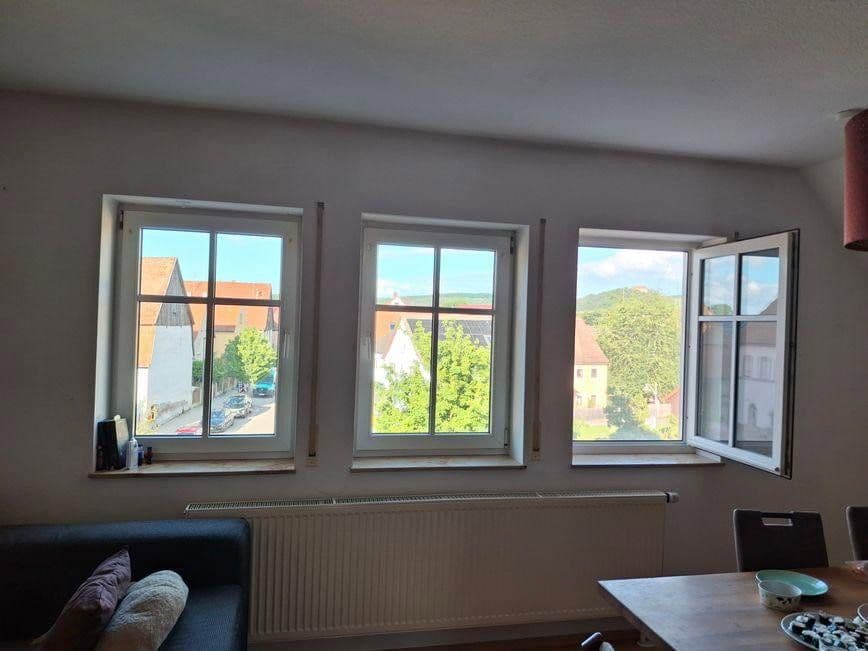 Prenájom bytu 2-izbový 70 m², Ipsheim, Bavorsko Prenájom bytu 2-izbový 70 m², Ipsheim, Bavorsko