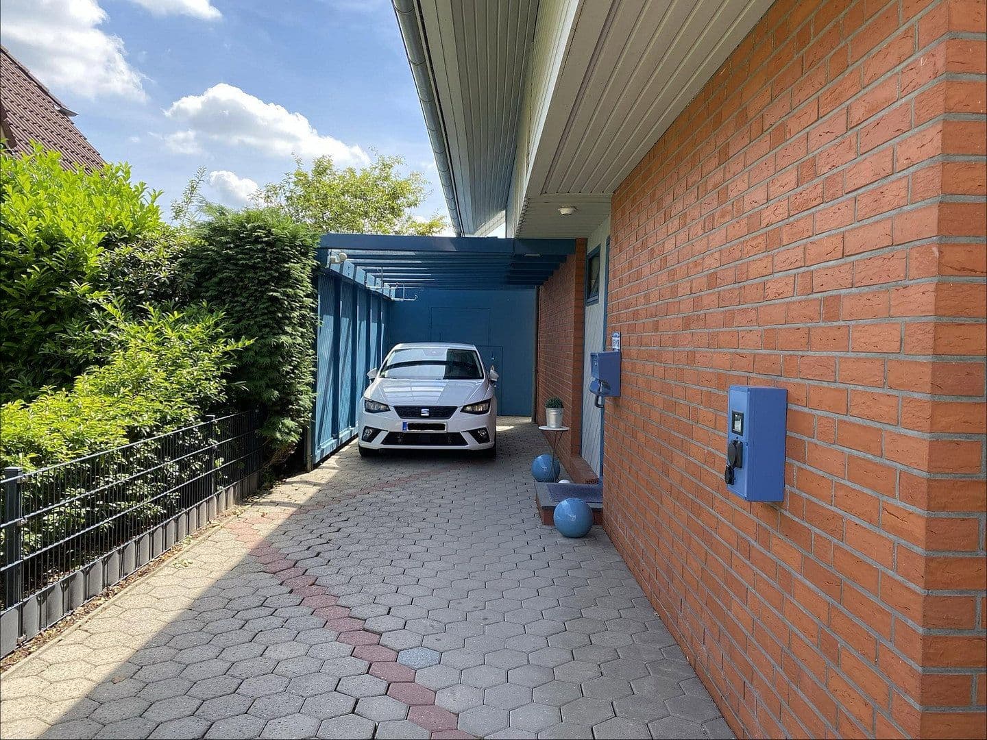 Predaj domu 127 m², pozemek 1.122 m², Ganderkesee, Dolné Sasko Predaj domu 127 m², pozemek 1.122 m², Ganderkesee, Dolné Sasko