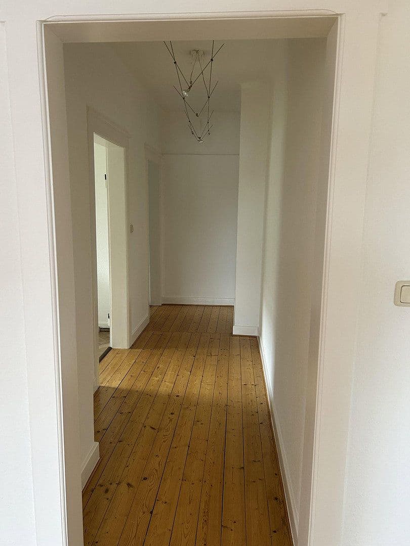 Prenájom bytu 3-izbový 65 m², Pfalzstraße 00, Bad Kreuznach, Porýnie-Falcko Prenájom bytu 3-izbový 65 m², Pfalzstraße 00, Bad Kreuznach, Porýnie-Falcko