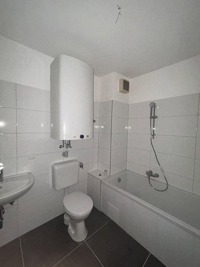 Prenájom bytu 2-izbový 61 m², In der Atzing 11, Eisenberg (Pfalz), Porýnie-Falcko Prenájom bytu 2-izbový 61 m², In der Atzing 11, Eisenberg (Pfalz), Porýnie-Falcko