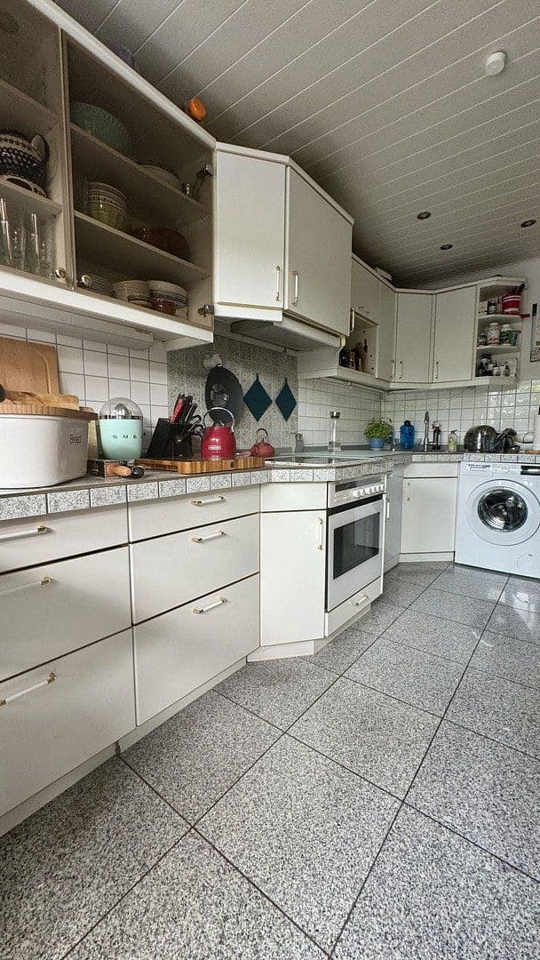 Predaj bytu 3-izbový 104 m², Ludwigshafen am Rhein, Porýnie-Falcko Predaj bytu 3-izbový 104 m², Ludwigshafen am Rhein, Porýnie-Falcko