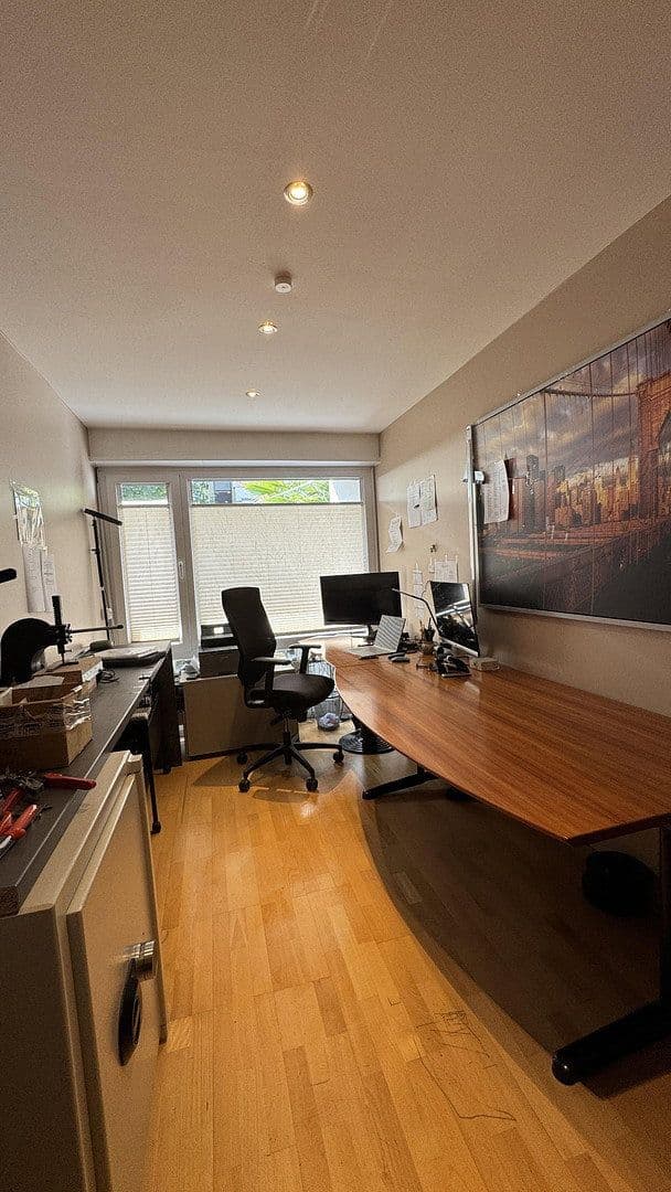 Predaj bytu 3-izbový 104 m², Ludwigshafen am Rhein, Porýnie-Falcko Predaj bytu 3-izbový 104 m², Ludwigshafen am Rhein, Porýnie-Falcko