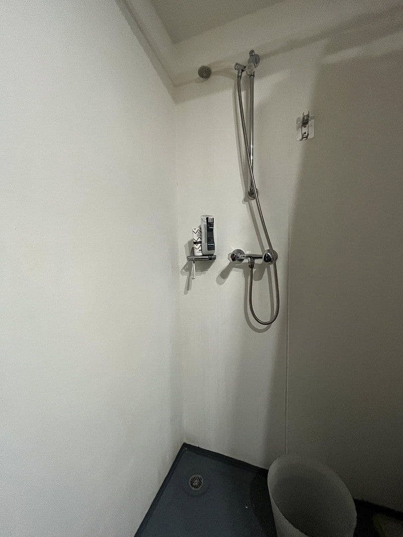 Predaj bytu 2-izbový 46 m², Hildener Str. 101, Düsseldorf, Severné Porýnie - Westfálsko Predaj bytu 2-izbový 46 m², Hildener Str. 101, Düsseldorf, Severné Porýnie - Westfálsko