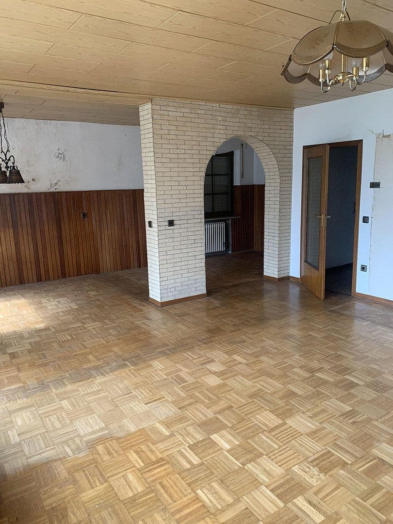 Predaj domu 144 m², pozemek 529 m², Dormagen, Severné Porýnie - Westfálsko Predaj domu 144 m², pozemek 529 m², Dormagen, Severné Porýnie - Westfálsko