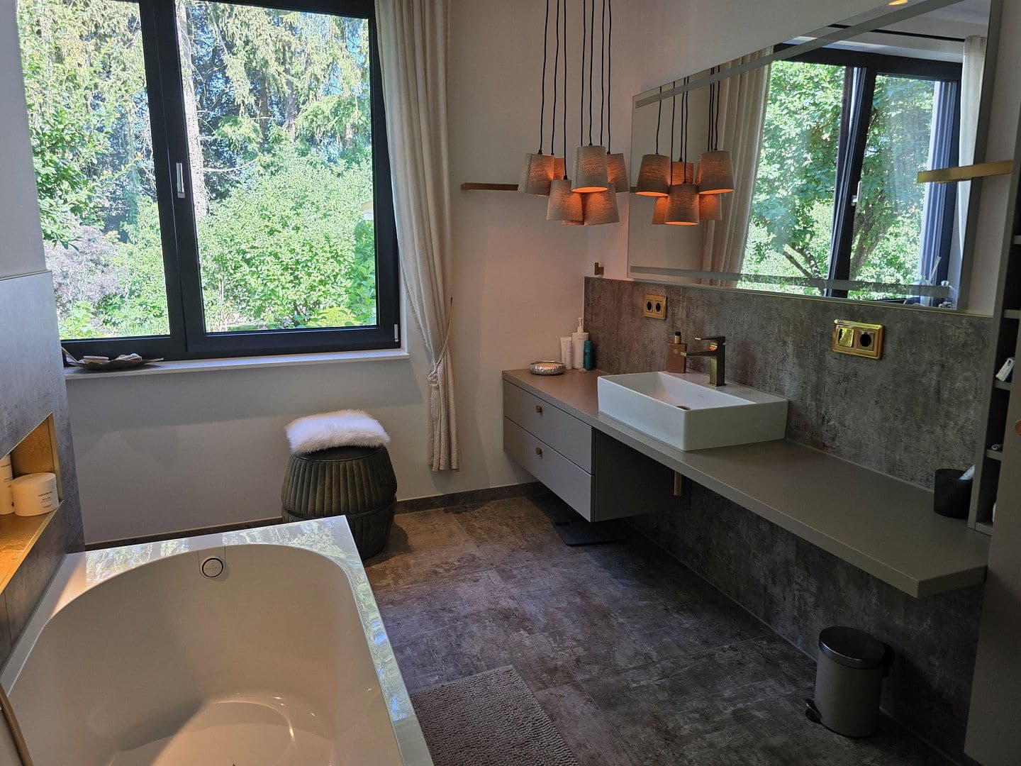 Predaj domu 202 m², pozemek 1.050 m², Wallerstein, Bavorsko Predaj domu 202 m², pozemek 1.050 m², Wallerstein, Bavorsko