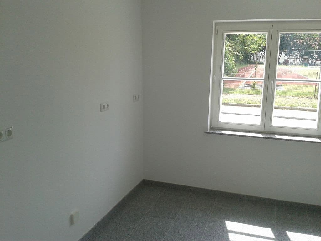 Prenájom bytu 2-izbový 45 m², Taucha, Sasko Prenájom bytu 2-izbový 45 m², Taucha, Sasko