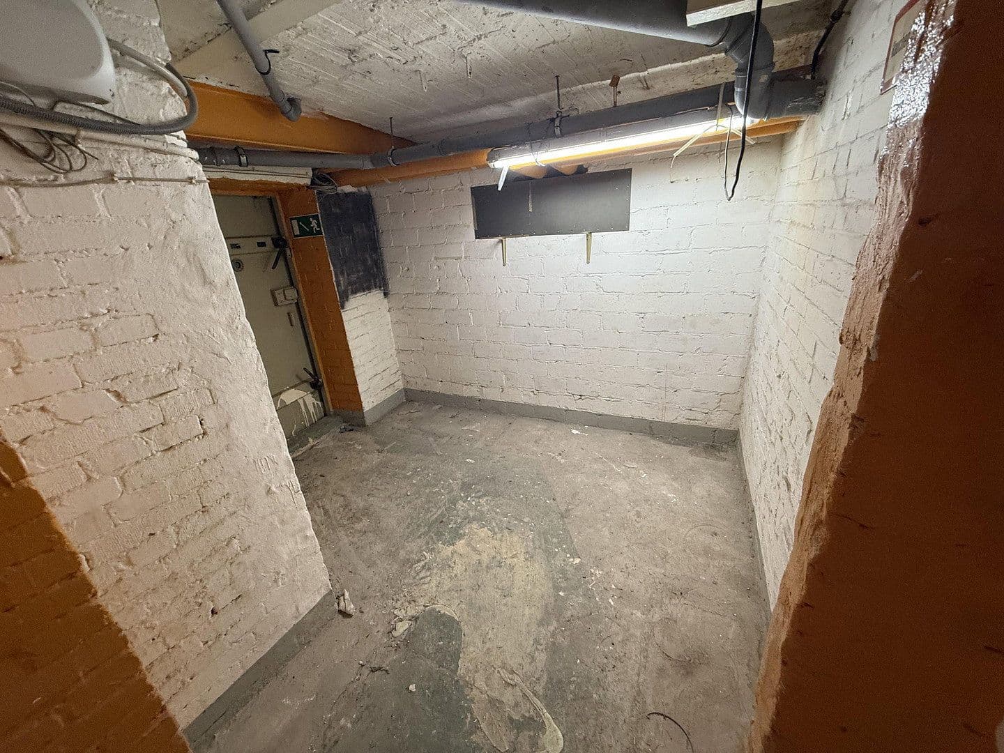 Prenájom nebytového priestoru 100 m², Stübbenstr. 10, Berlin, Berlín Prenájom nebytového priestoru 100 m², Stübbenstr. 10, Berlin, Berlín