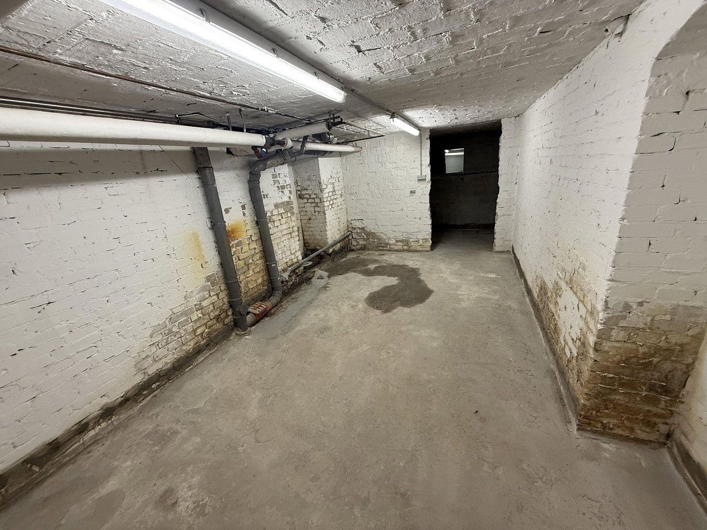 Prenájom nebytového priestoru 100 m², Stübbenstr. 10, Berlin, Berlín Prenájom nebytového priestoru 100 m², Stübbenstr. 10, Berlin, Berlín
