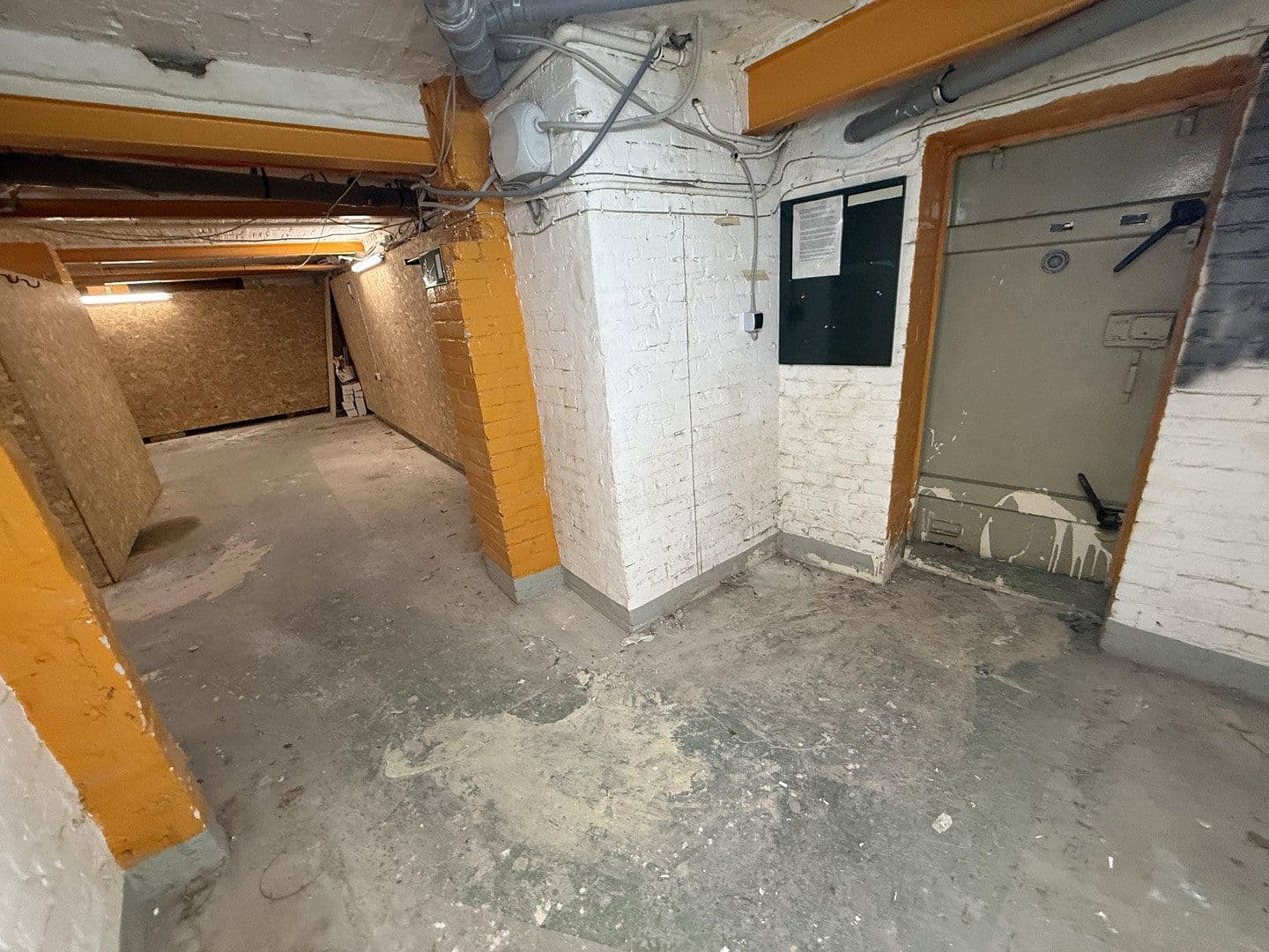 Prenájom nebytového priestoru 100 m², Stübbenstr. 10, Berlin, Berlín Prenájom nebytového priestoru 100 m², Stübbenstr. 10, Berlin, Berlín