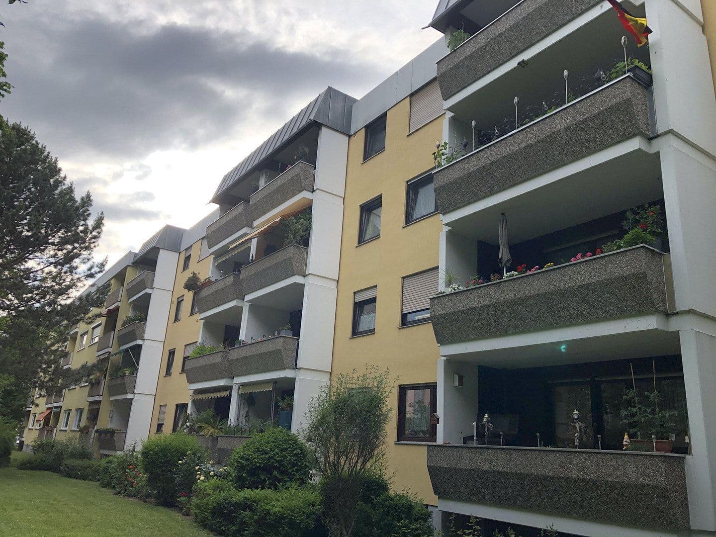 Prenájom bytu 3-izbový 92 m², Nürnberg, Bavorsko Prenájom bytu 3-izbový 92 m², Nürnberg, Bavorsko