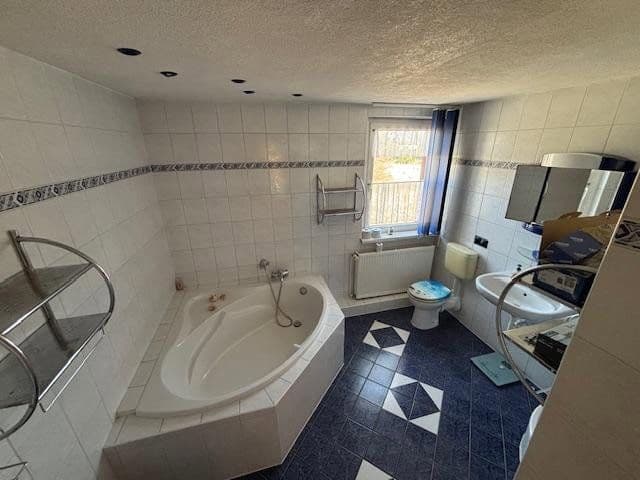 Predaj domu 187 m², pozemek 740 m², Bergstraße 6, Wurzen, Sasko Predaj domu 187 m², pozemek 740 m², Bergstraße 6, Wurzen, Sasko