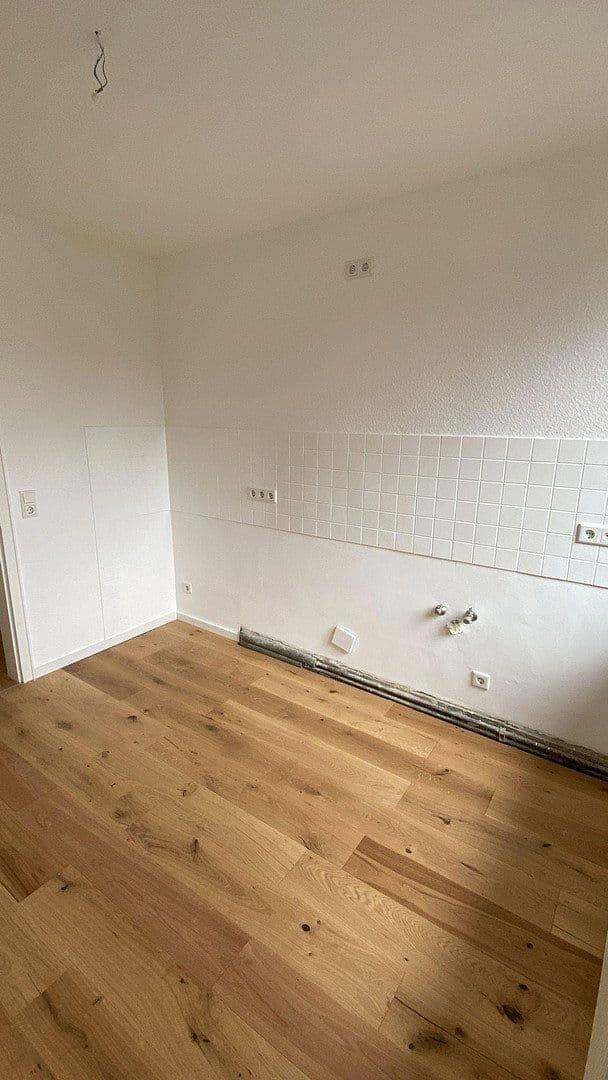 Prenájom bytu 1-izbový 74 m², Köln, Severné Porýnie - Westfálsko Prenájom bytu 1-izbový 74 m², Köln, Severné Porýnie - Westfálsko