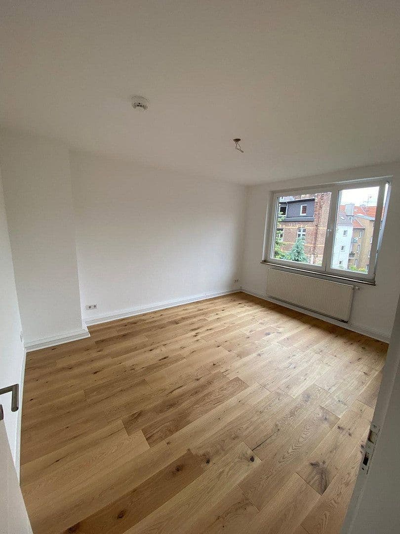 Prenájom bytu 1-izbový 74 m², Köln, Severné Porýnie - Westfálsko Prenájom bytu 1-izbový 74 m², Köln, Severné Porýnie - Westfálsko