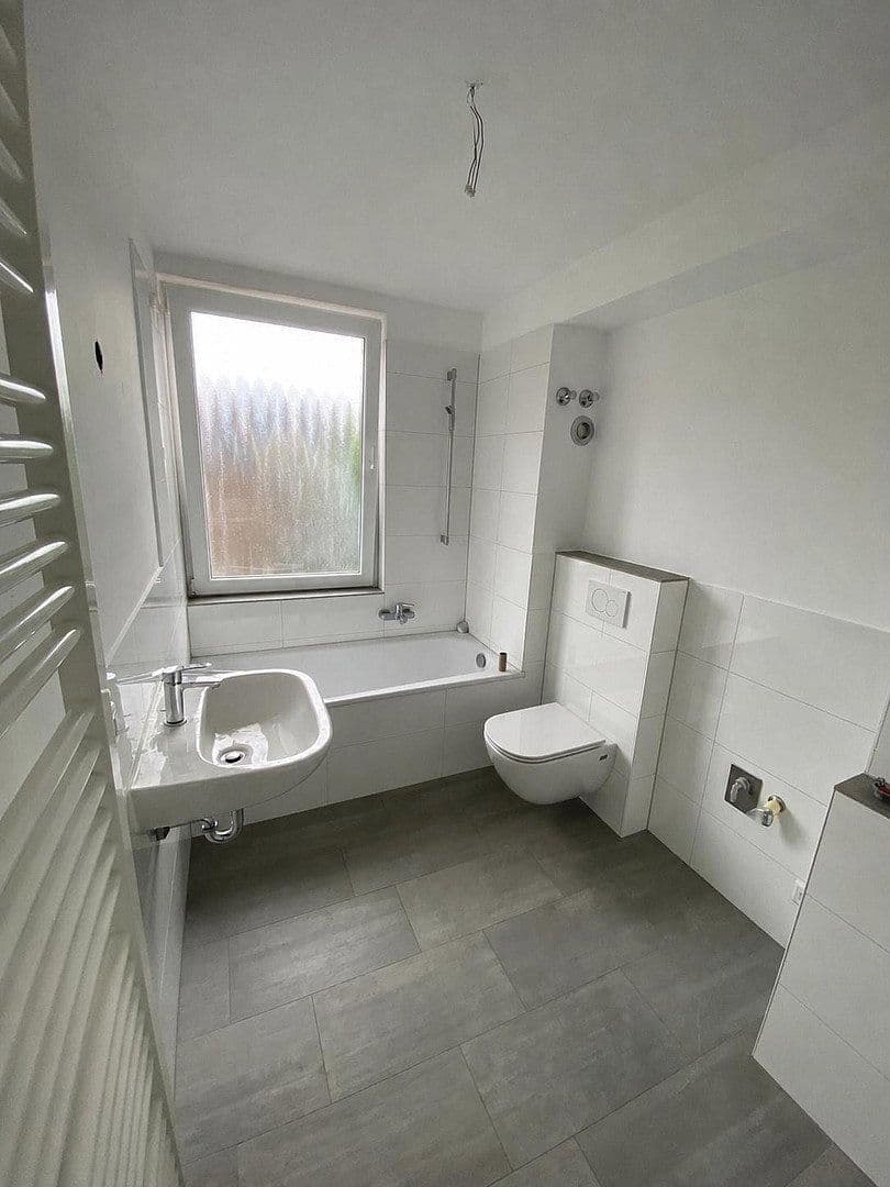 Prenájom bytu 1-izbový 74 m², Köln, Severné Porýnie - Westfálsko Prenájom bytu 1-izbový 74 m², Köln, Severné Porýnie - Westfálsko