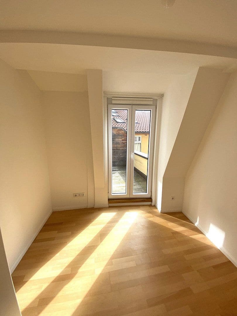 Prenájom bytu 3-izbový 72 m², Schweppermannstr.0, Nürnberg, Bavorsko Prenájom bytu 3-izbový 72 m², Schweppermannstr.0, Nürnberg, Bavorsko
