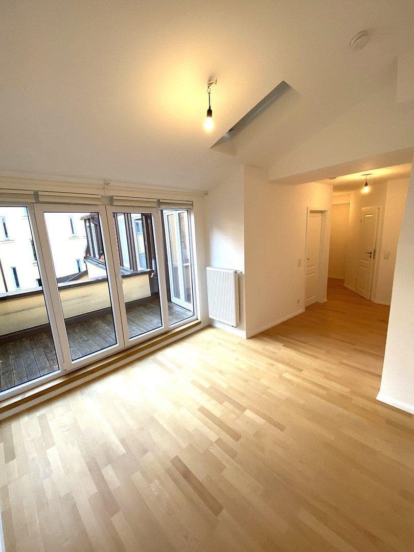 Prenájom bytu 3-izbový 72 m², Schweppermannstr.0, Nürnberg, Bavorsko Prenájom bytu 3-izbový 72 m², Schweppermannstr.0, Nürnberg, Bavorsko
