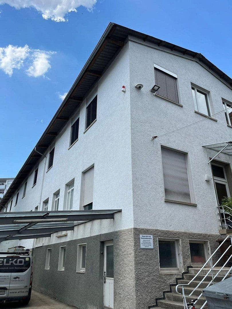Prenájom kancelárie 360 m², Hohenzollernstr. 111, Pforzheim, Bádensko-Wurttembersko Prenájom kancelárie 360 m², Hohenzollernstr. 111, Pforzheim, Bádensko-Wurttembersko