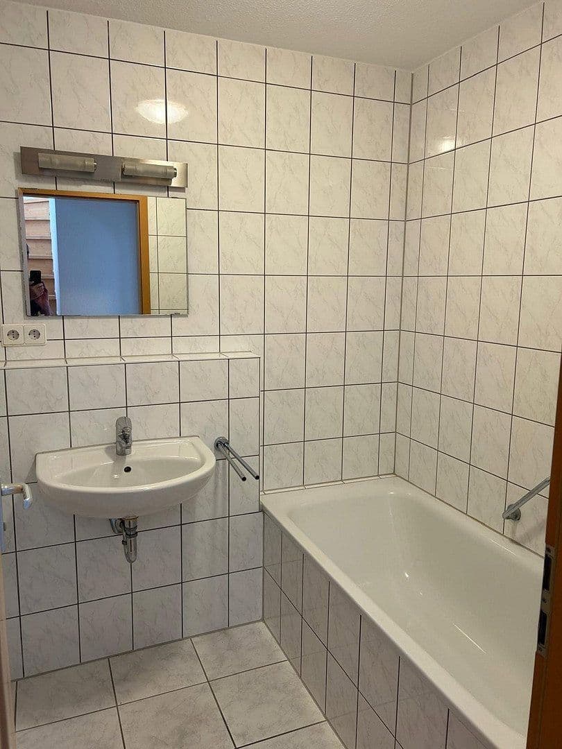 Predaj bytu 4-izbový 90 m², Clara-Schumann-Straße 34, Schwieberdingen, Bádensko-Wurttembersko Predaj bytu 4-izbový 90 m², Clara-Schumann-Straße 34, Schwieberdingen, Bádensko-Wurttembersko
