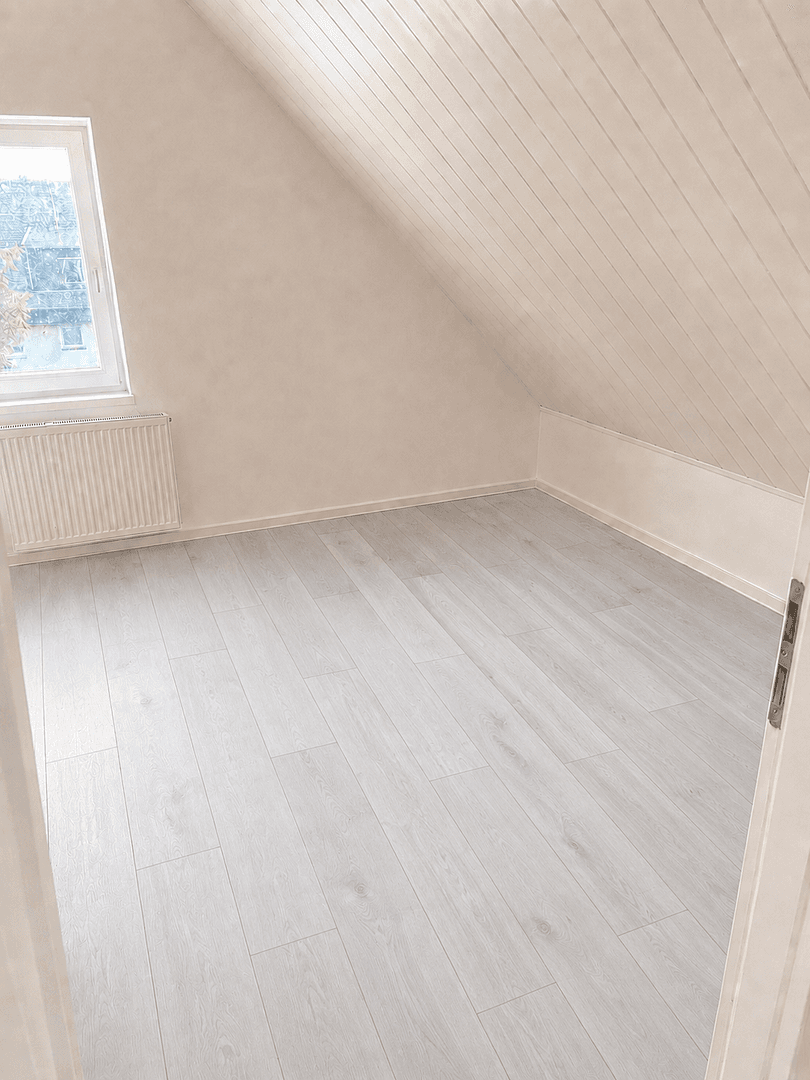 Prenájom bytu 4-izbový 98 m², Peter-Siemeister-Straße, Neuwied, Porýnie-Falcko Prenájom bytu 4-izbový 98 m², Peter-Siemeister-Straße, Neuwied, Porýnie-Falcko
