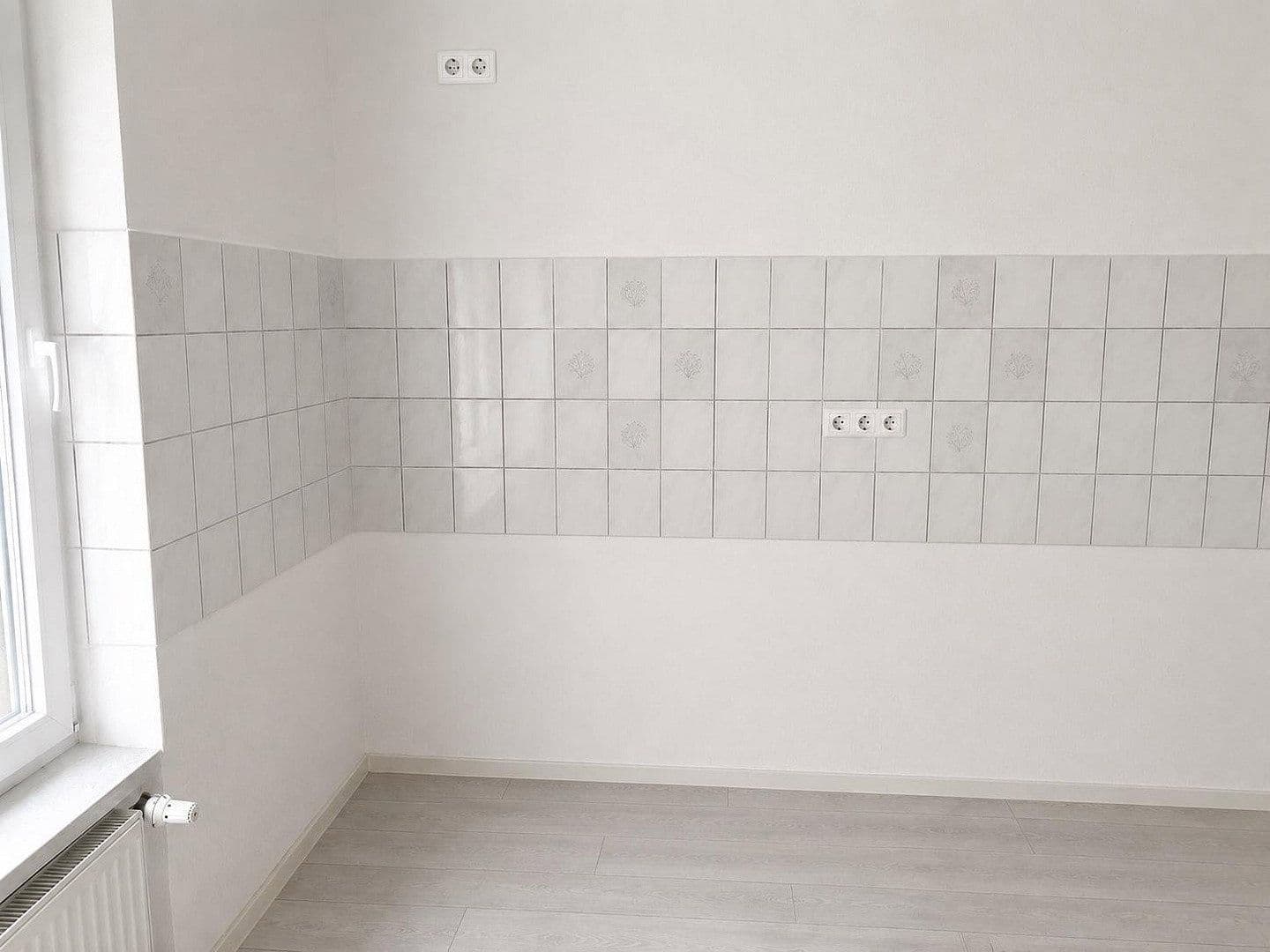 Prenájom bytu 4-izbový 98 m², Peter-Siemeister-Straße, Neuwied, Porýnie-Falcko Prenájom bytu 4-izbový 98 m², Peter-Siemeister-Straße, Neuwied, Porýnie-Falcko