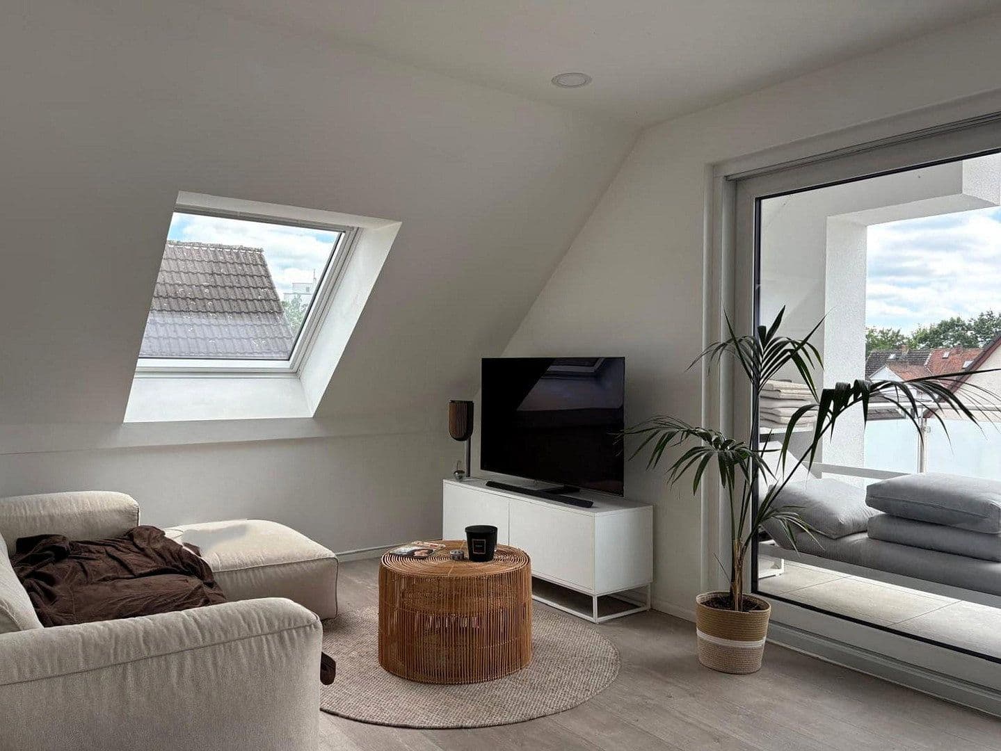 Prenájom bytu 4-izbový 104 m², Spessartstraße 36, Dietzenbach, Hesensko Prenájom bytu 4-izbový 104 m², Spessartstraße 36, Dietzenbach, Hesensko