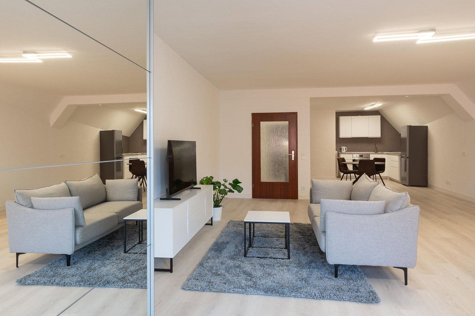 Prenájom bytu 1-izbový 73 m², Grabenstr. 6, Marbach am Neckar, Bádensko-Wurttembersko Prenájom bytu 1-izbový 73 m², Grabenstr. 6, Marbach am Neckar, Bádensko-Wurttembersko