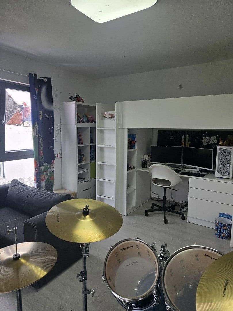 Predaj domu 193 m², pozemek 563 m², Raphaelstraße 1a, Dentlein am Forst, Bavorsko Predaj domu 193 m², pozemek 563 m², Raphaelstraße 1a, Dentlein am Forst, Bavorsko