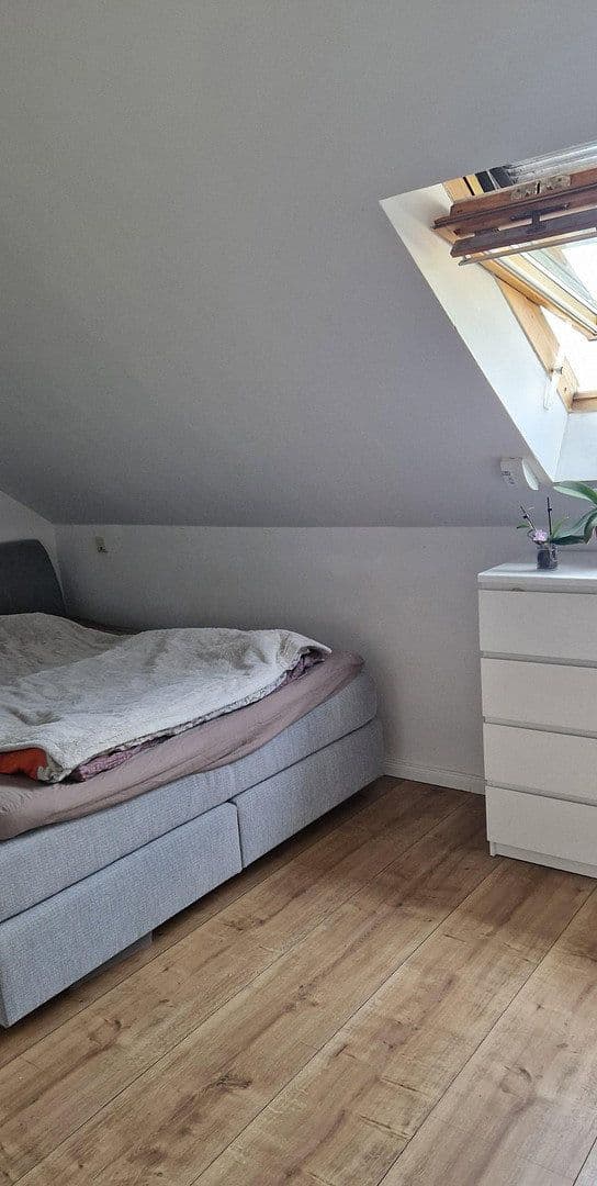 Predaj bytu 3-izbový 77 m², Bonn, Severné Porýnie - Westfálsko Predaj bytu 3-izbový 77 m², Bonn, Severné Porýnie - Westfálsko