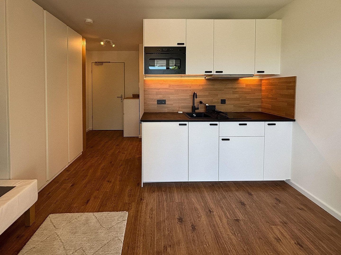 Prenájom bytu 1-izbový 21 m², Enzensbergerstr. 8, Markt Schwaben, Bavorsko Prenájom bytu 1-izbový 21 m², Enzensbergerstr. 8, Markt Schwaben, Bavorsko