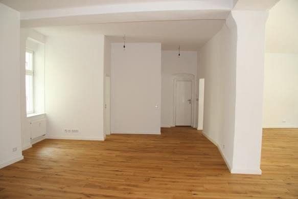 Predaj kancelárie 119 m², Berlin, Berlín Predaj kancelárie 119 m², Berlin, Berlín