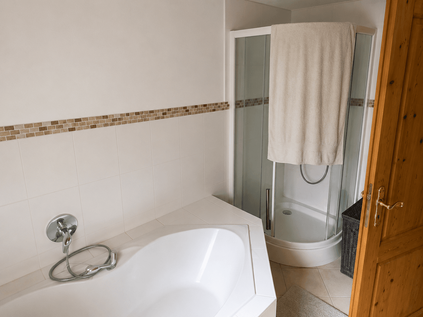 Prenájom domu 138 m², pozemek 668 m², Bergmannstraße 10, Peißenberg, Bavorsko Prenájom domu 138 m², pozemek 668 m², Bergmannstraße 10, Peißenberg, Bavorsko