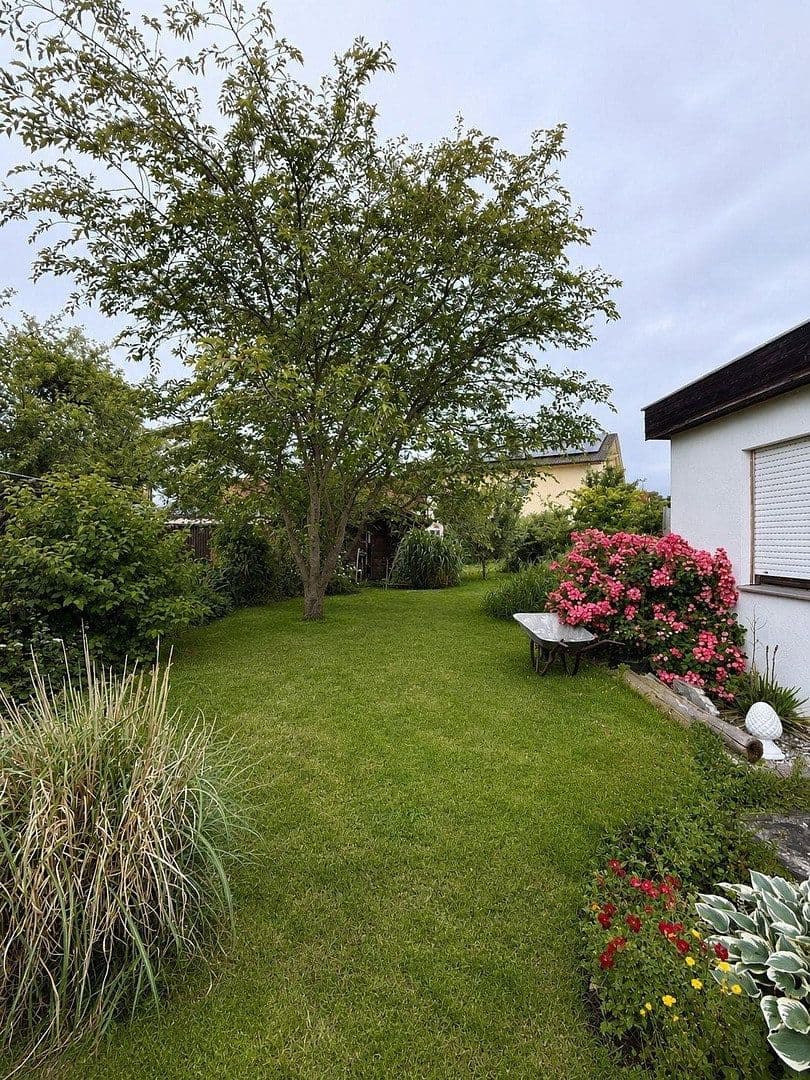 Prenájom domu 138 m², pozemek 668 m², Bergmannstraße 10, Peißenberg, Bavorsko Prenájom domu 138 m², pozemek 668 m², Bergmannstraße 10, Peißenberg, Bavorsko