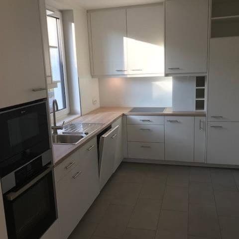 Prenájom bytu 4-izbový 151 m², Hamburg, Hamburg Prenájom bytu 4-izbový 151 m², Hamburg, Hamburg