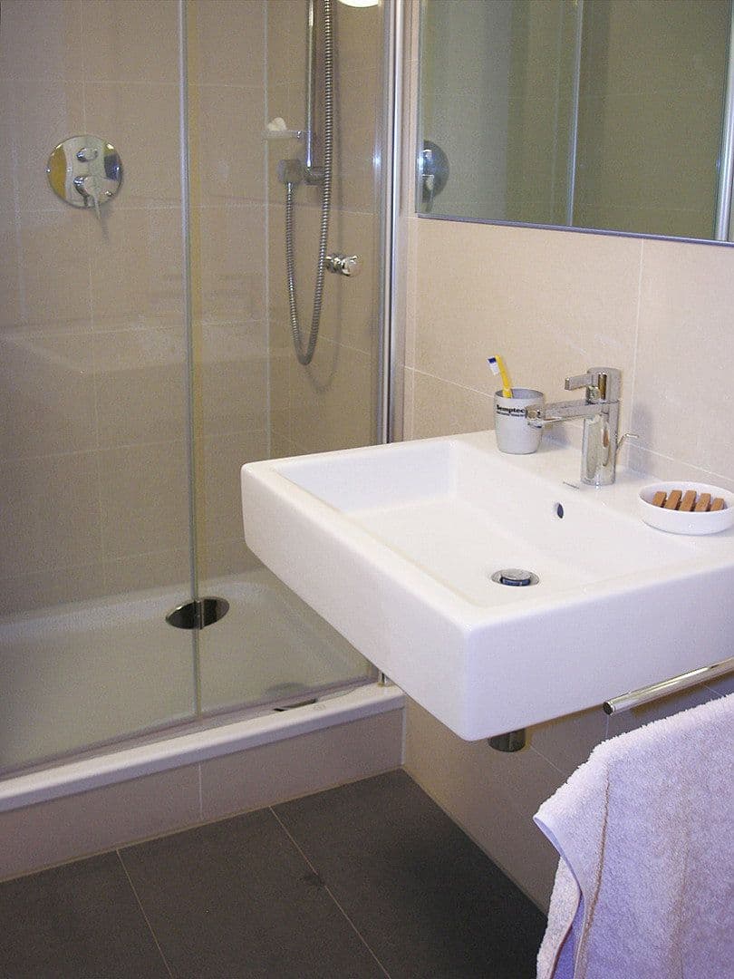 Predaj bytu 1-izbový 35 m², Maastrichterstr. 38, Köln, Severné Porýnie - Westfálsko Predaj bytu 1-izbový 35 m², Maastrichterstr. 38, Köln, Severné Porýnie - Westfálsko