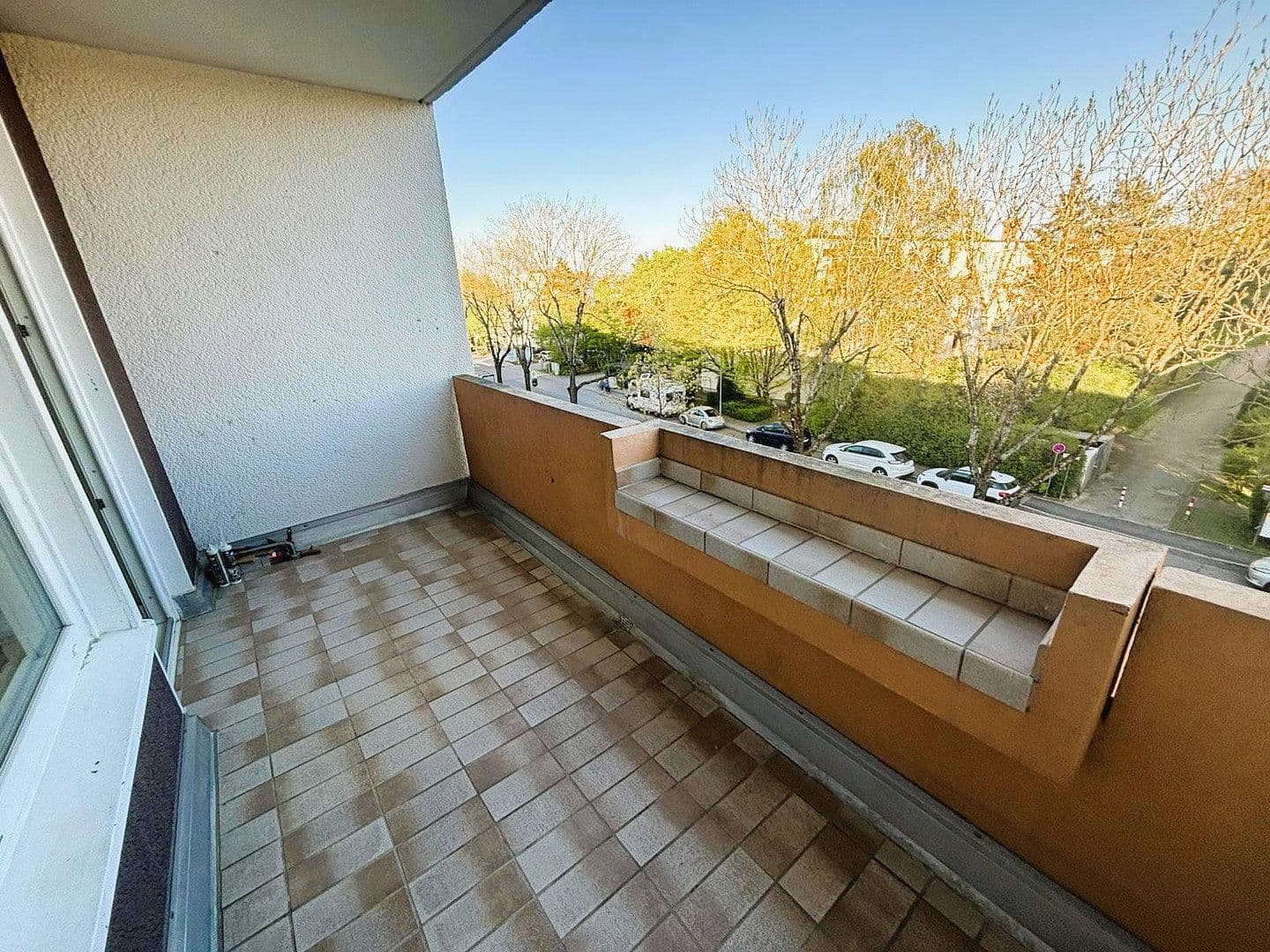Prenájom bytu 3-izbový 82 m², Konrad-Adenauer-Str. 9, Fürstenfeldbruck, Bavorsko Prenájom bytu 3-izbový 82 m², Konrad-Adenauer-Str. 9, Fürstenfeldbruck, Bavorsko