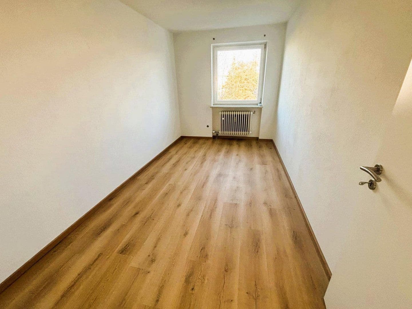 Prenájom bytu 3-izbový 82 m², Konrad-Adenauer-Str. 9, Fürstenfeldbruck, Bavorsko Prenájom bytu 3-izbový 82 m², Konrad-Adenauer-Str. 9, Fürstenfeldbruck, Bavorsko