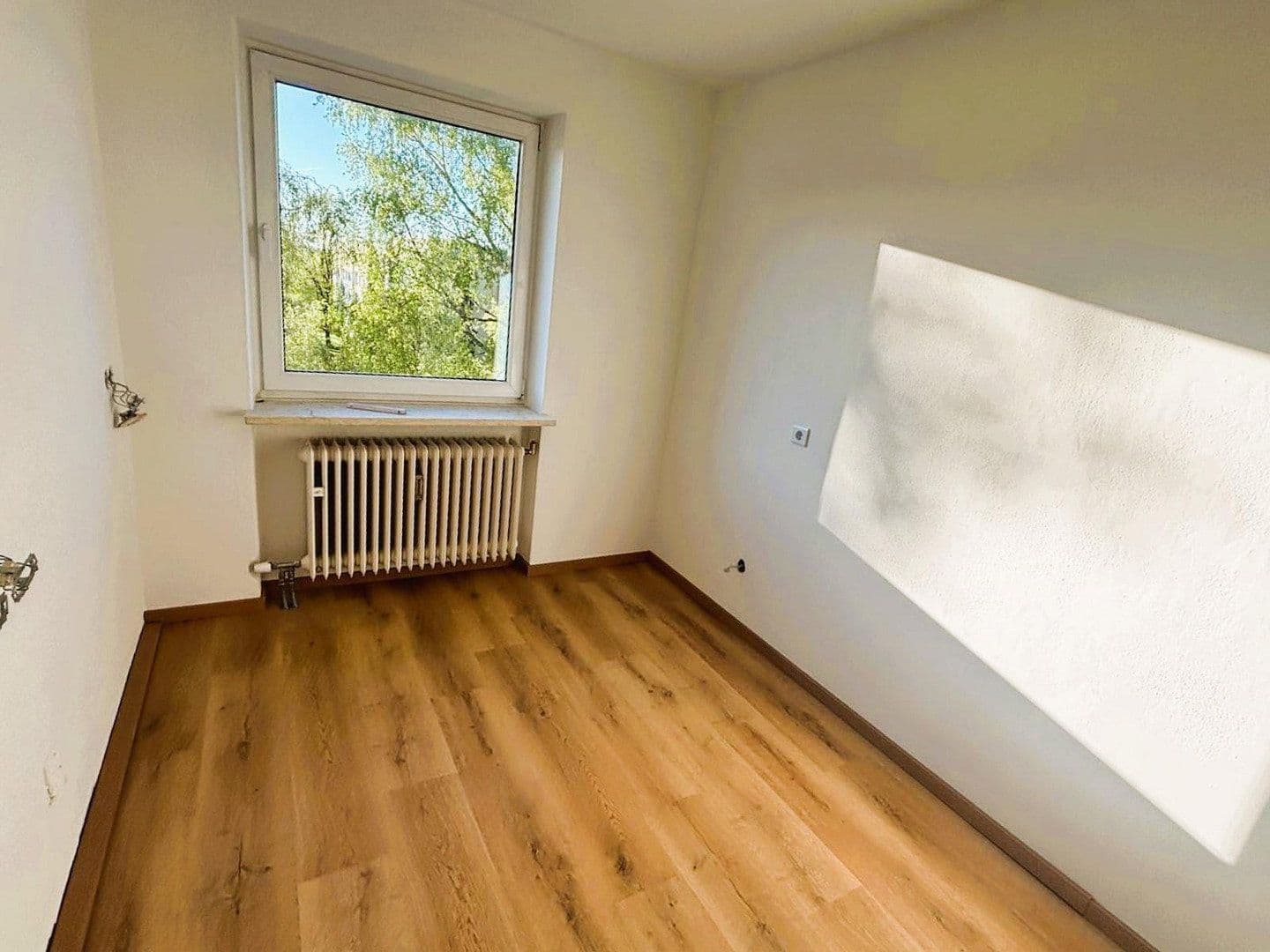 Prenájom bytu 3-izbový 82 m², Konrad-Adenauer-Str. 9, Fürstenfeldbruck, Bavorsko Prenájom bytu 3-izbový 82 m², Konrad-Adenauer-Str. 9, Fürstenfeldbruck, Bavorsko