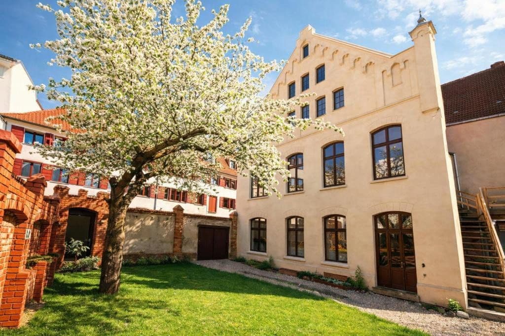 Predaj domu 500 m², pozemek 567 m², Kleine Hohe Str. 13, Wismar, Meklenbursko-Predpomoransko Predaj domu 500 m², pozemek 567 m², Kleine Hohe Str. 13, Wismar, Meklenbursko-Predpomoransko