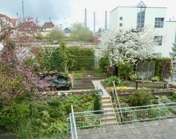 Prenájom bytu 4-izbový 90 m², Güterbahnhofstr. 26, Kornwestheim, Bádensko-Wurttembersko Prenájom bytu 4-izbový 90 m², Güterbahnhofstr. 26, Kornwestheim, Bádensko-Wurttembersko