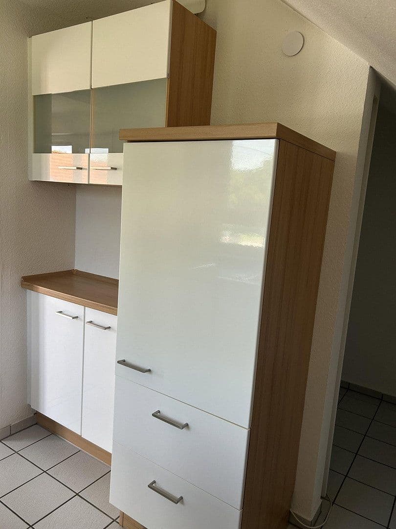 Prenájom bytu 2-izbový 74 m², Ravensburg, Bádensko-Wurttembersko Prenájom bytu 2-izbový 74 m², Ravensburg, Bádensko-Wurttembersko