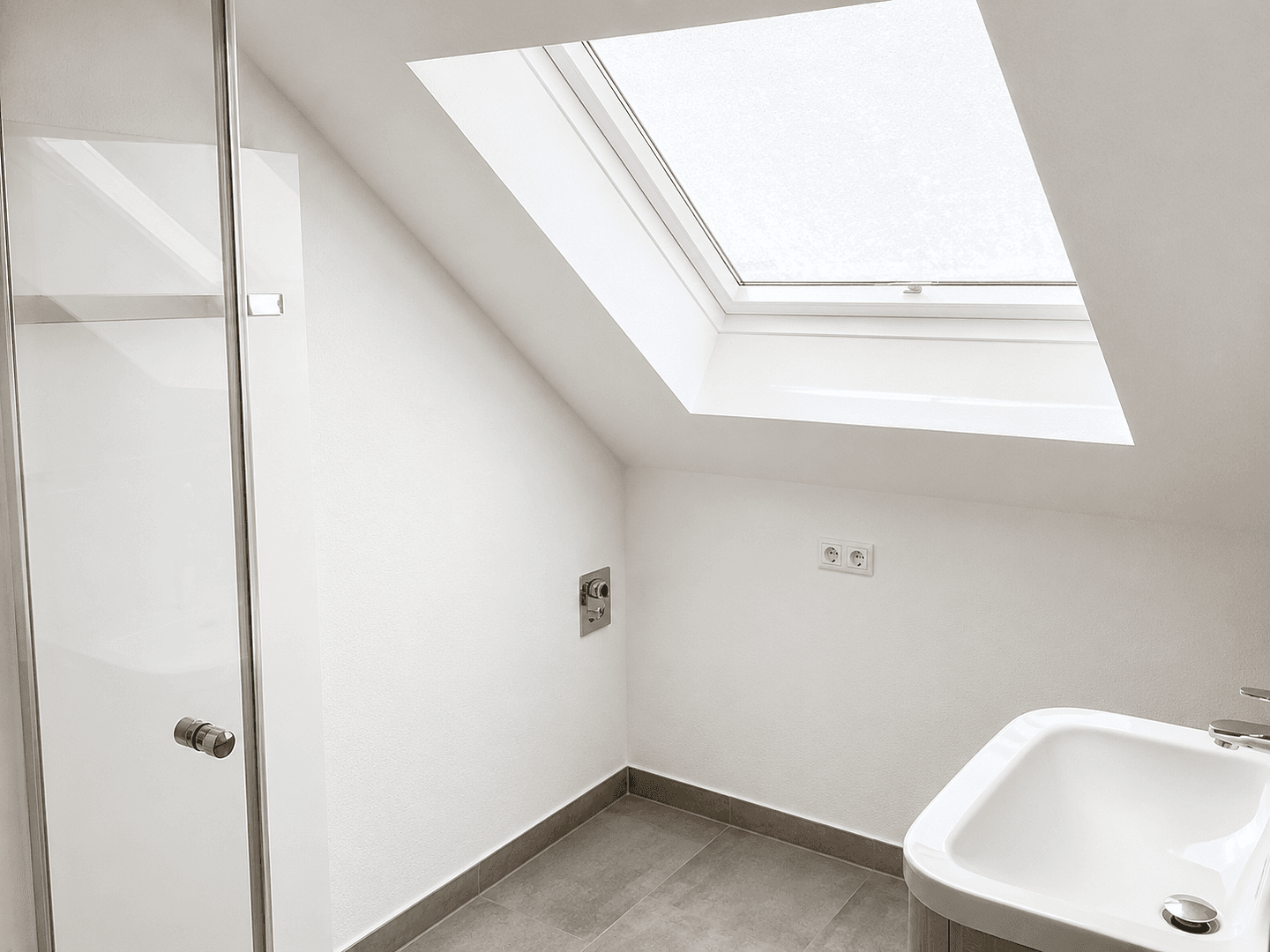 Prenájom bytu 2-izbový 74 m², Ravensburg, Bádensko-Wurttembersko Prenájom bytu 2-izbový 74 m², Ravensburg, Bádensko-Wurttembersko
