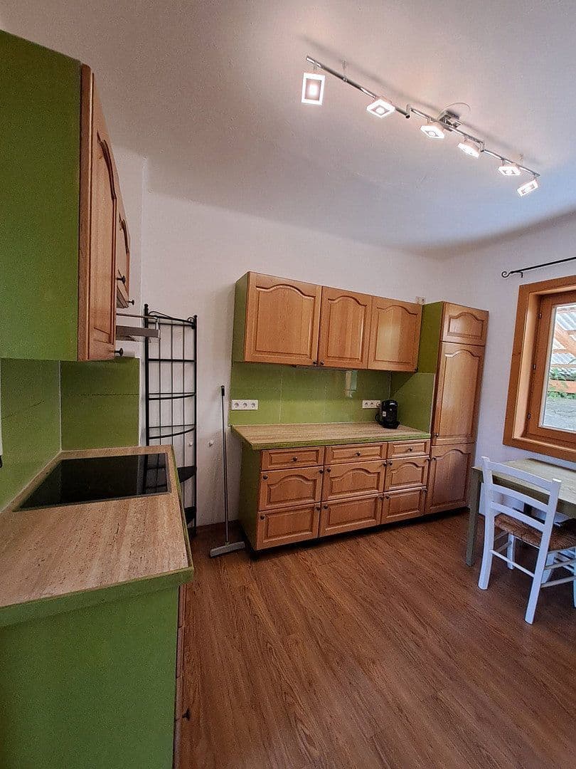 Prenájom domu 53 m², pozemek 150 m², Velden am Wörther See, Korutánsko Prenájom domu 53 m², pozemek 150 m², Velden am Wörther See, Korutánsko