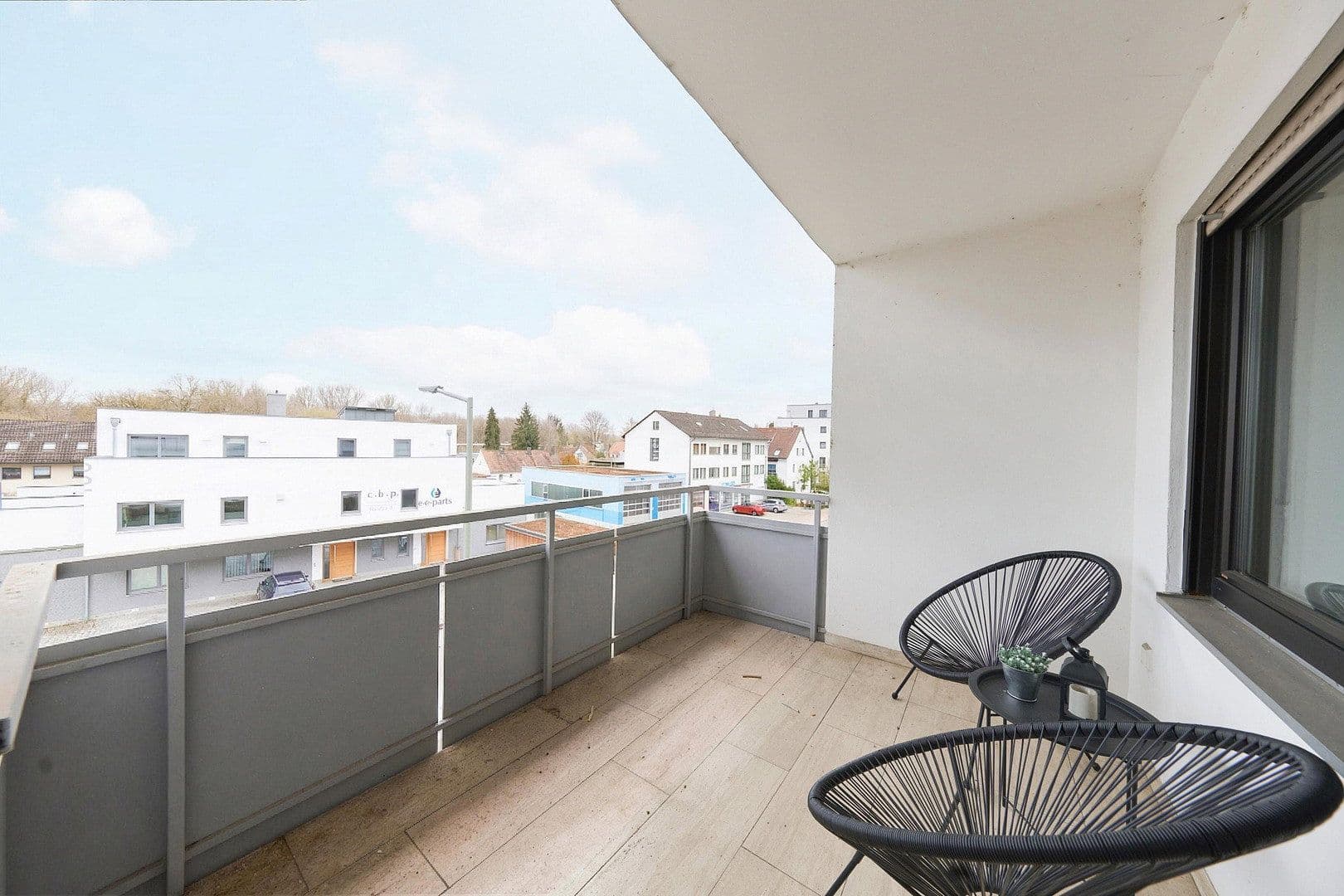 Prenájom bytu 3-izbový 75 m², Landshuter Str. 57, Freising, Bavorsko Prenájom bytu 3-izbový 75 m², Landshuter Str. 57, Freising, Bavorsko