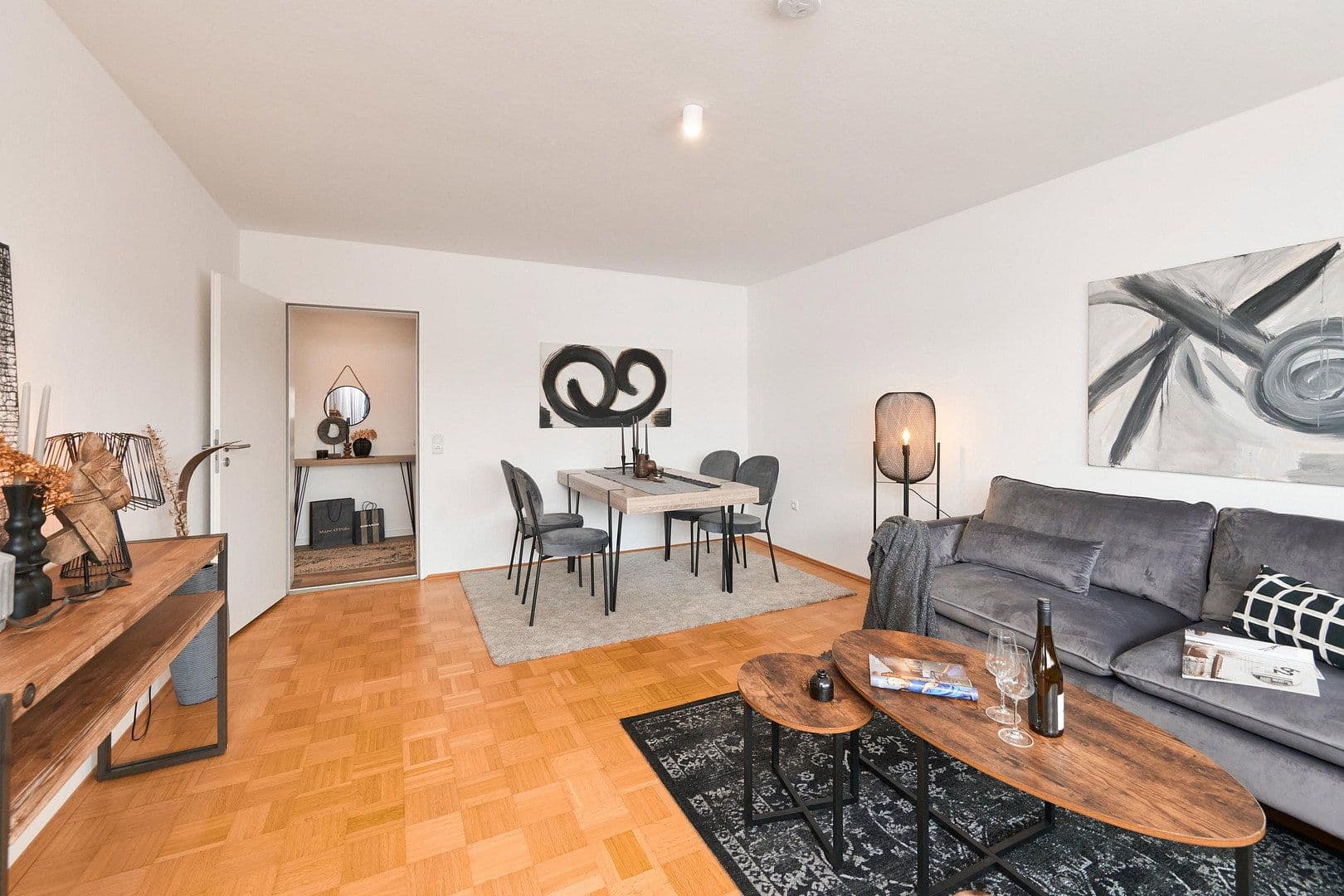 Prenájom bytu 3-izbový 75 m², Landshuter Str. 57, Freising, Bavorsko Prenájom bytu 3-izbový 75 m², Landshuter Str. 57, Freising, Bavorsko