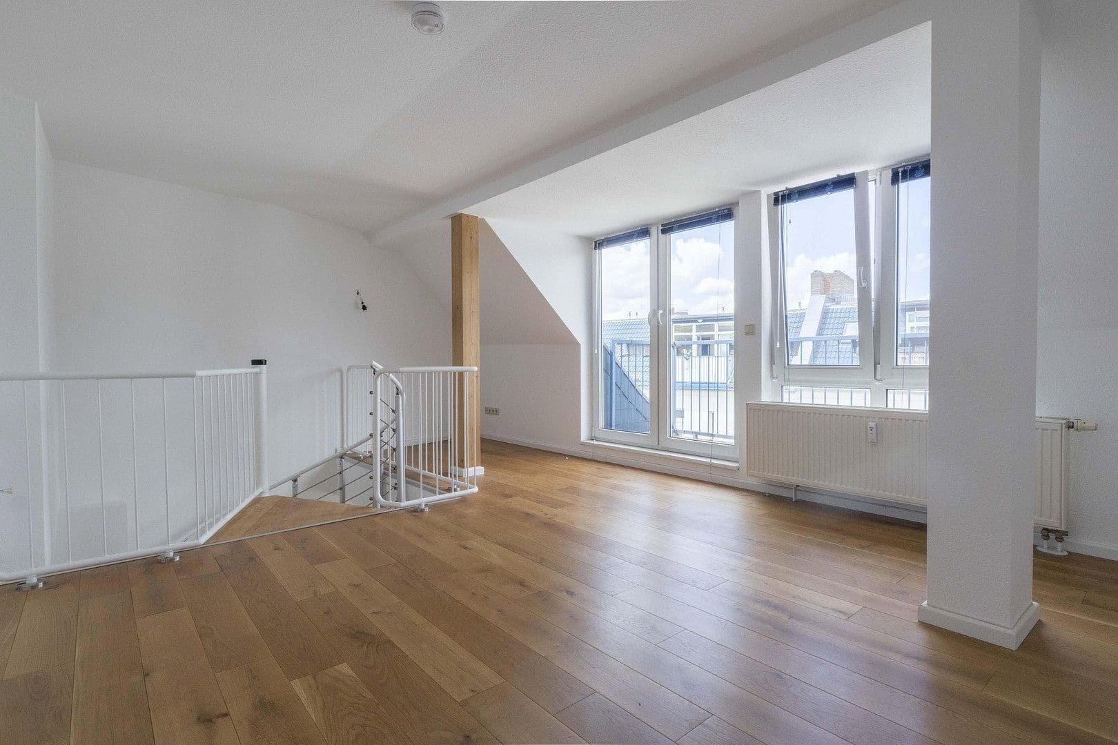 Predaj bytu 3-izbový 104 m², Eldenaer Straße 19, Berlin, Berlín Predaj bytu 3-izbový 104 m², Eldenaer Straße 19, Berlin, Berlín